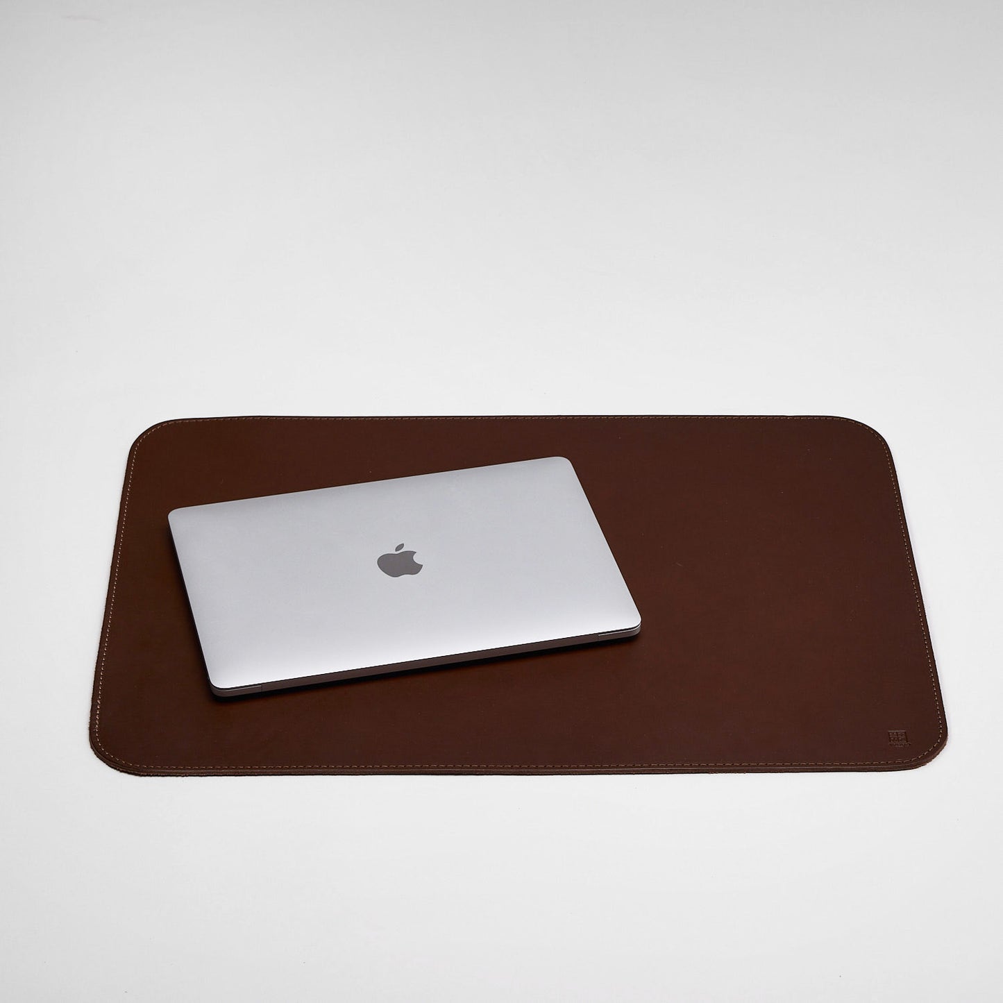Skrivbordsunderlägg i läder, Deskpad Classic 43x58cm, Vegetabiliskt garvat läder