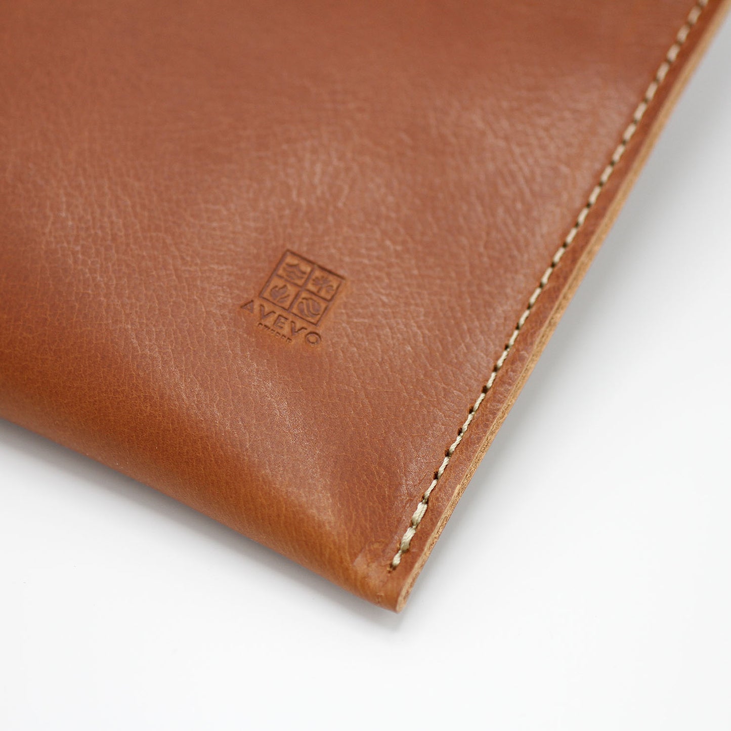 Laptop Sleeve, Datorväska i äkta skinn 14", Handtillverkad i Sverige, Vegetabiliskt garvat läder
